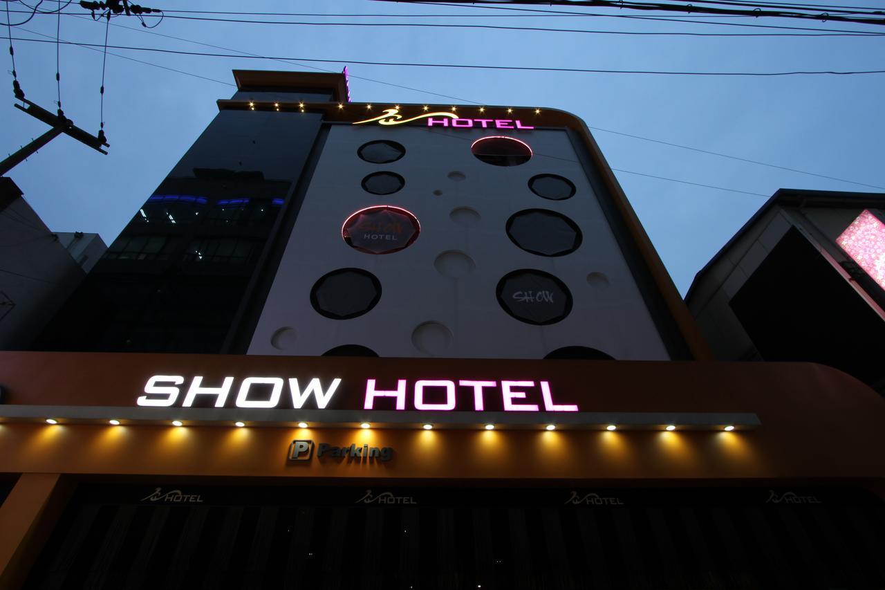 Show Hotel Pyeongtaek Exterior foto